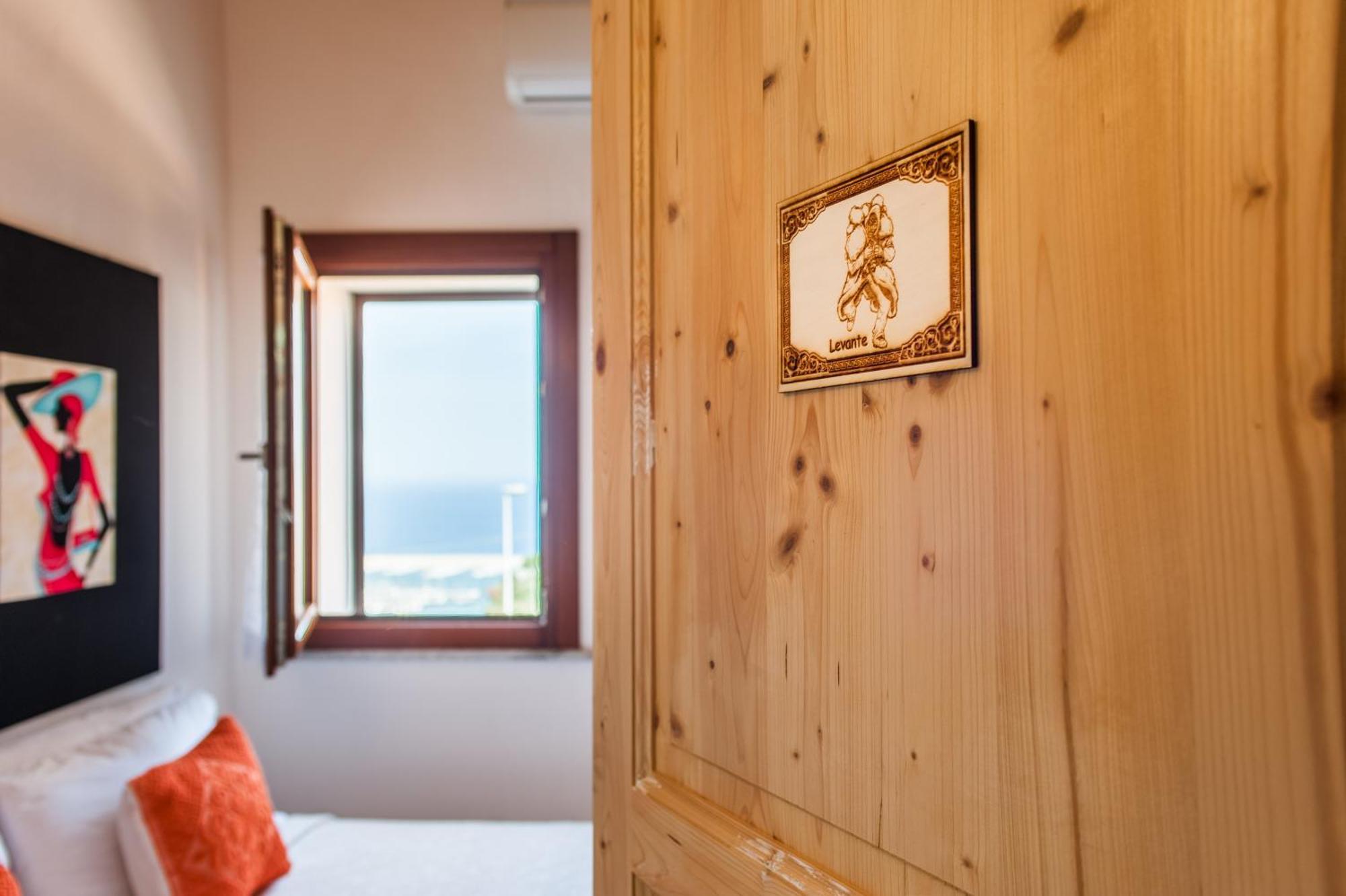 La Casa Di Mannazzotta 2 Bed and Breakfast Castelsardo Exteriör bild