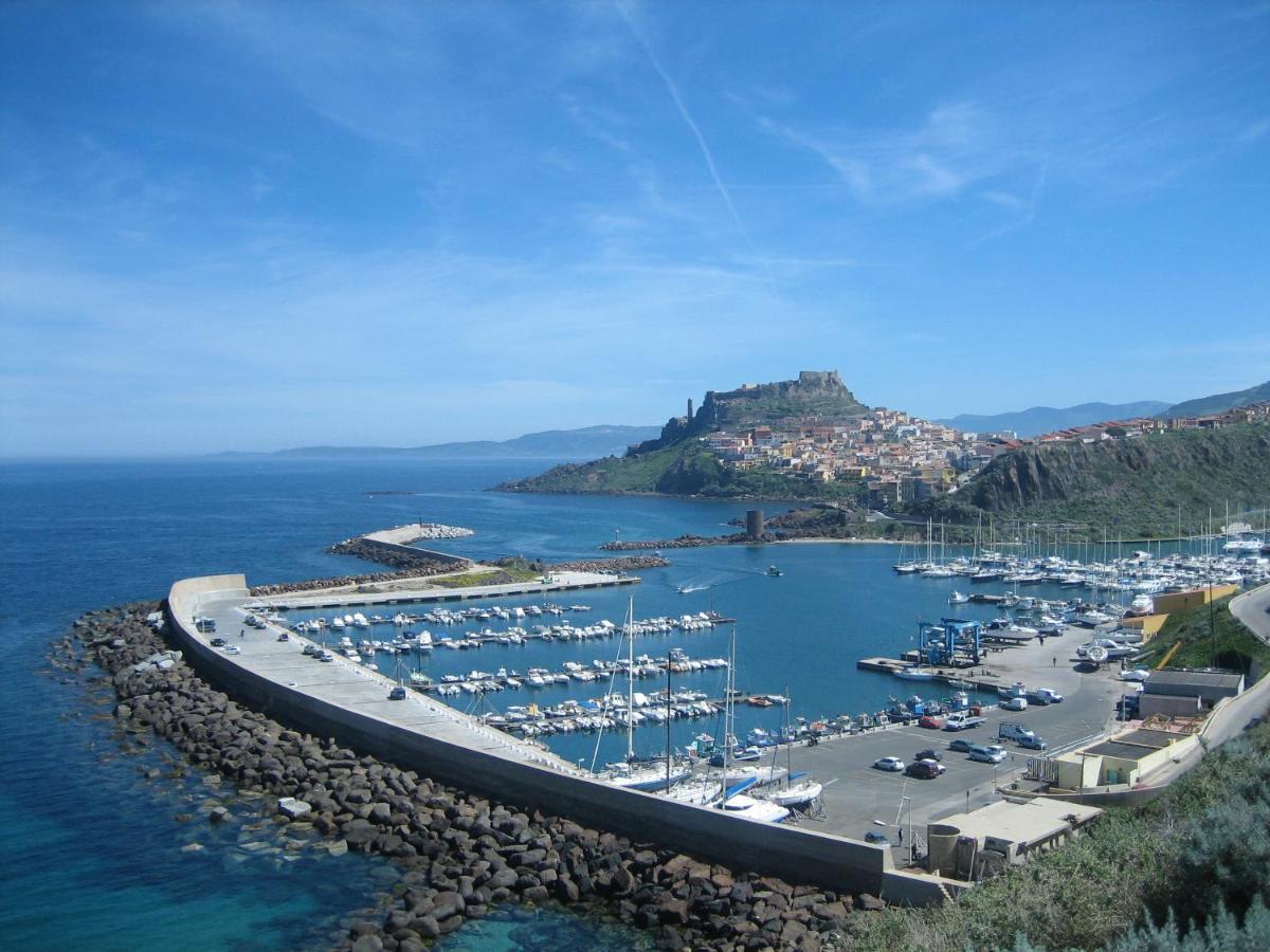 La Casa Di Mannazzotta 2 Bed and Breakfast Castelsardo Exteriör bild